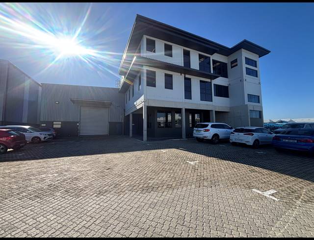 2,072M² WAREHOUSE TO LET IN FIRGROVE
